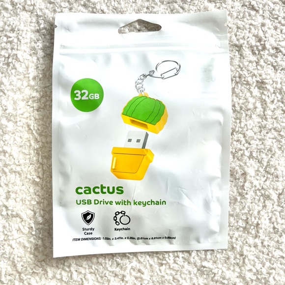 ๐ท๏ธ๐๐ cactus keychain USB 32gb โข ๐ with purchase! - Picture 1 of 7